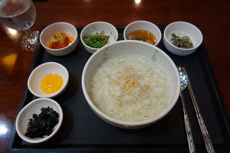 Before the Rush: Building a Japanese-Inspired Peach Morning in Twenty Minutes